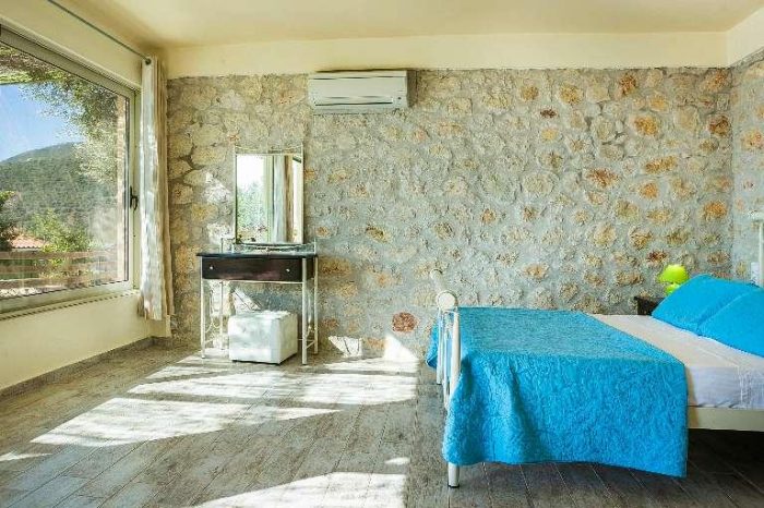 villa-votsalo-sivotavillas-lefkada-modern-bedroom